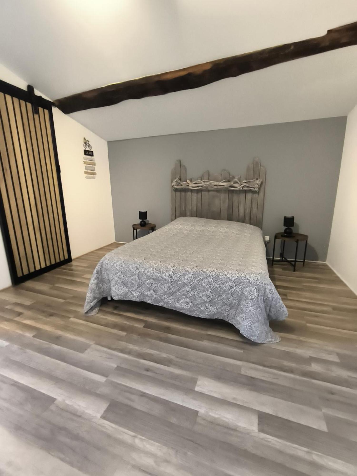 Houlala - Relais D'Etape - Chambres D'Hotes Pont-Eveque Екстер'єр фото